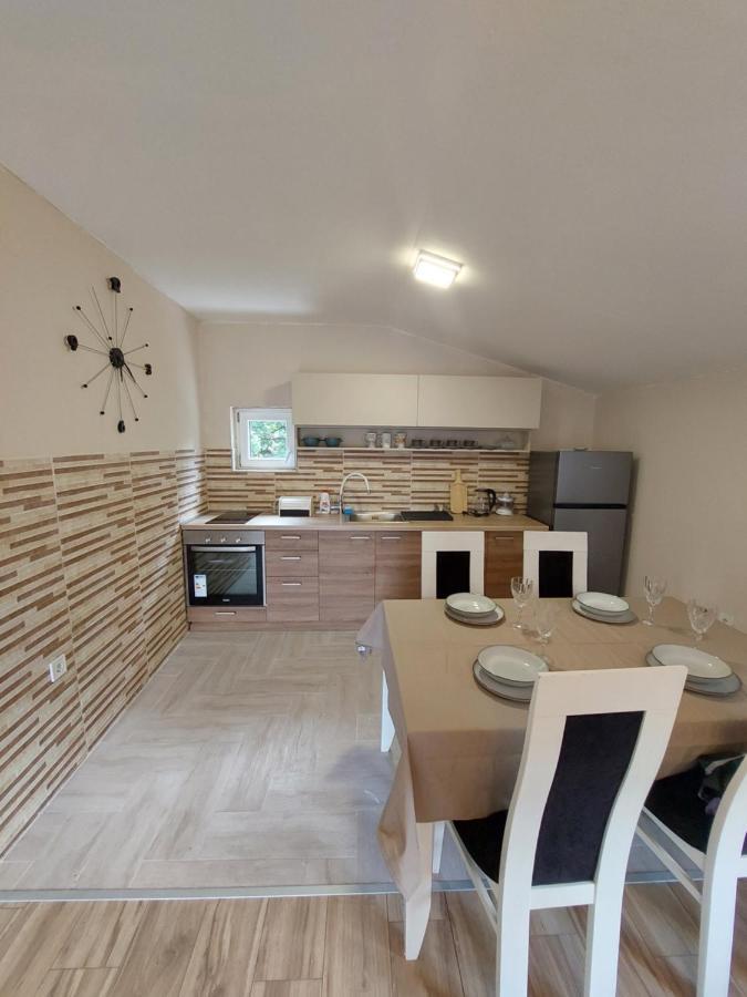 Superb Apartments 비르파자르 외부 사진